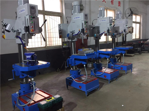 Loading the Shearing Machine(QC11Y-16X61000) to Vietnam