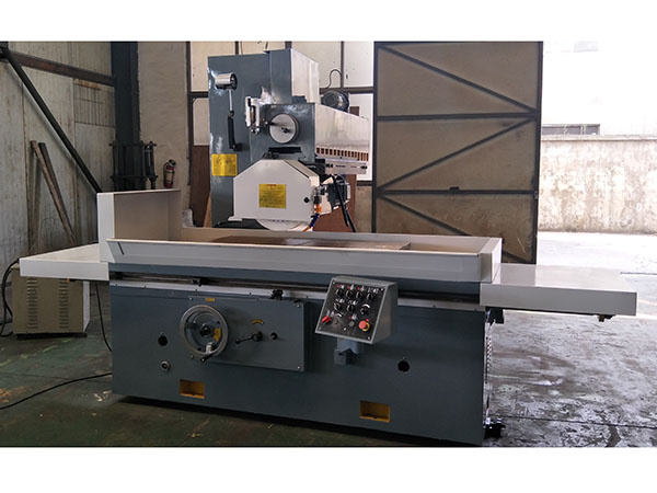 Loading the Shearing Machine(QC11Y-16X61000) to Vietnam