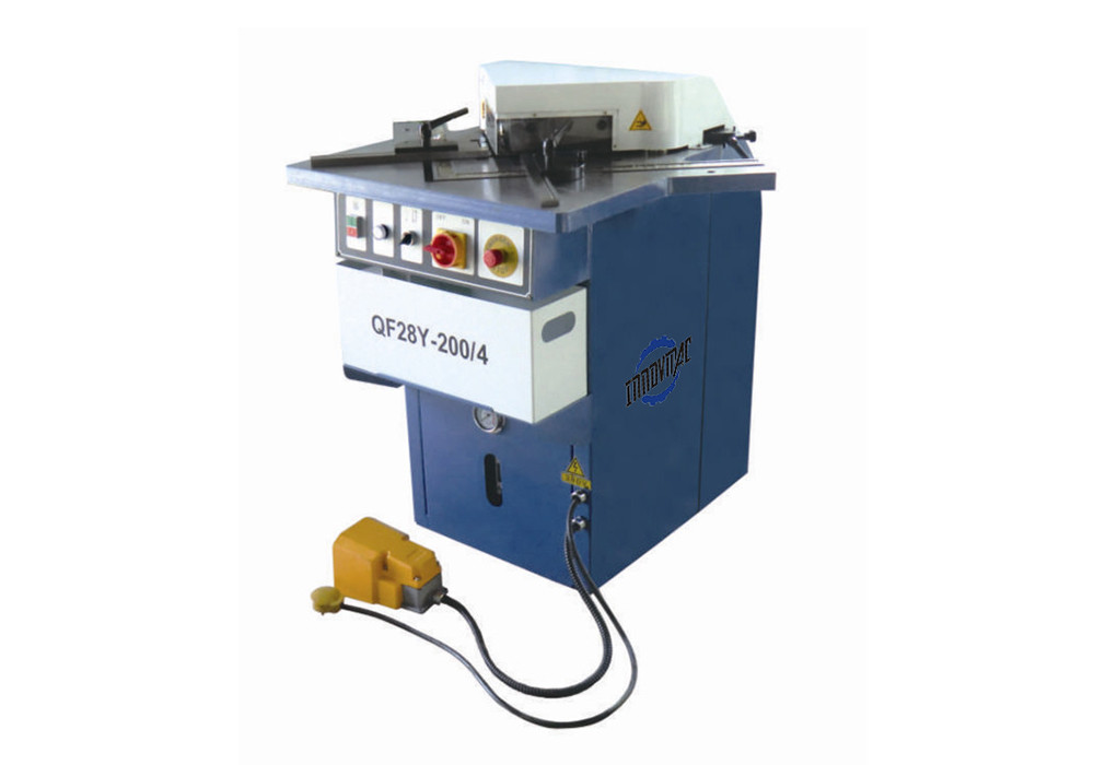 Hydraulic Notcher