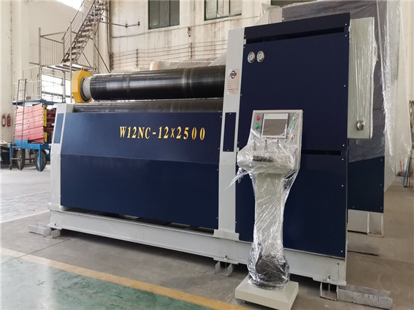 Loading the Shearing Machine(QC11Y-16X61000) to Vietnam