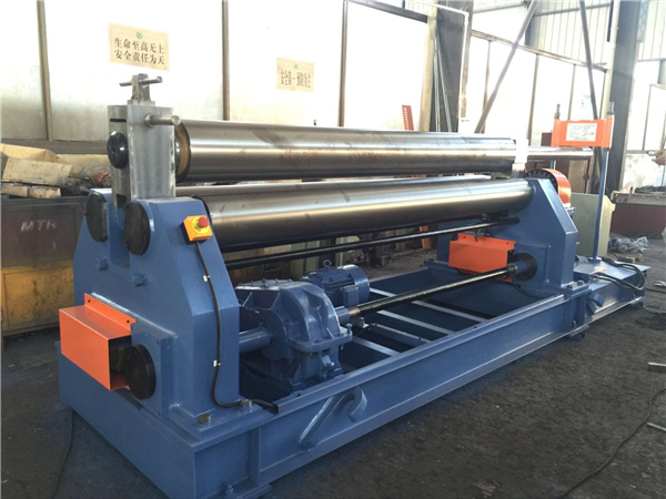 Loading the Shearing Machine(QC11Y-16X61000) to Vietnam